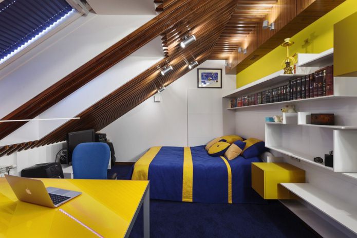 room with a low attic ceiling