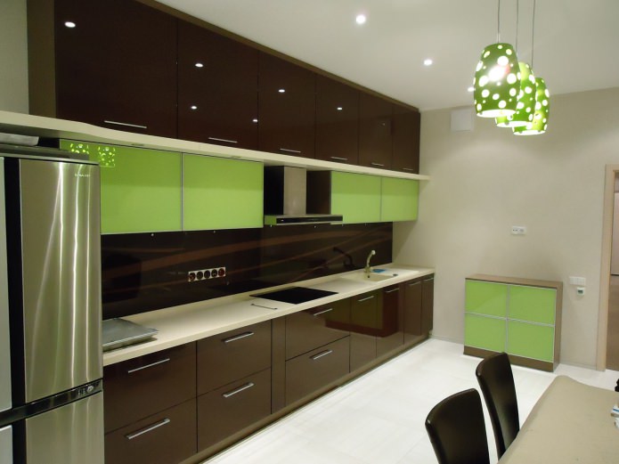 glossy kitchen set facades