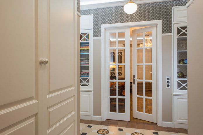 glass double doors in the interior