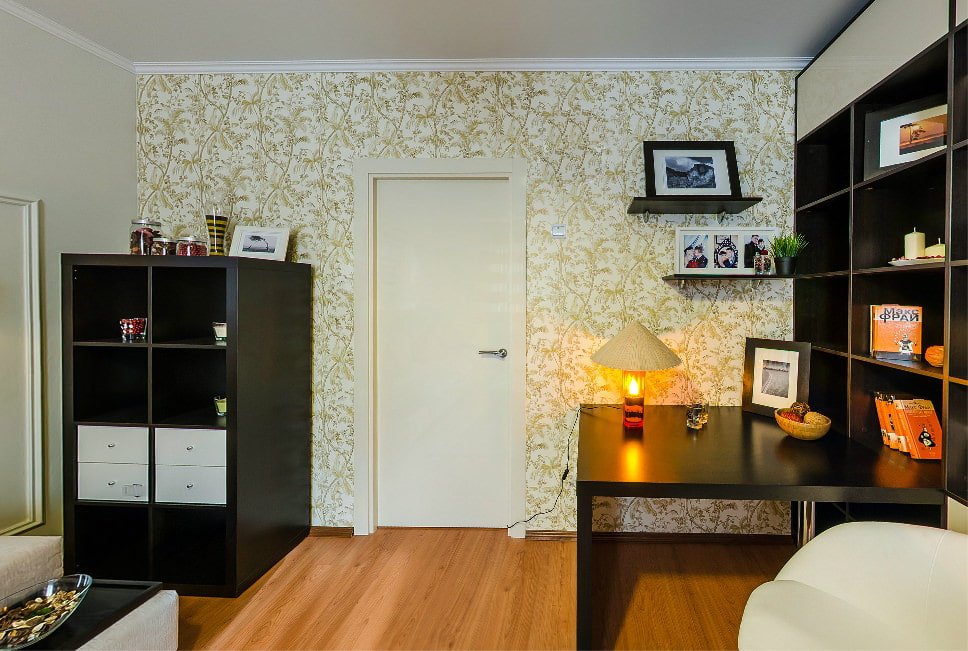a combination of wallpaper with laminate and doors