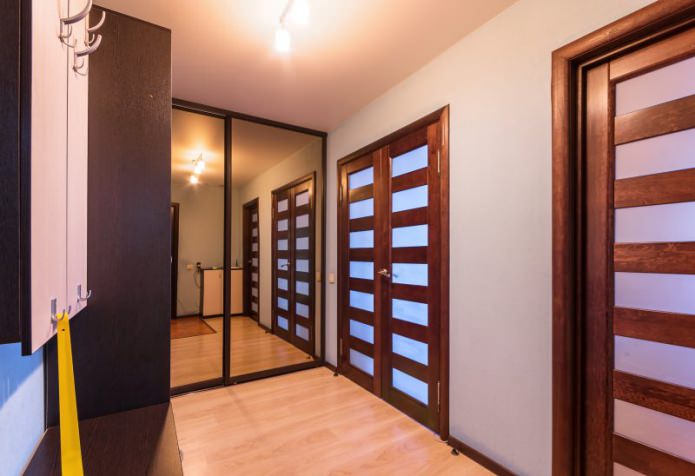 dark doors in the hallway