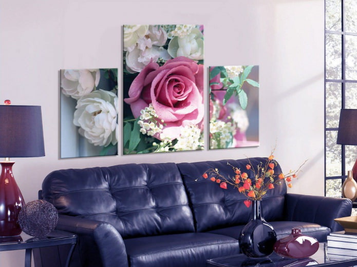 Modular painting with roses in the living room interior