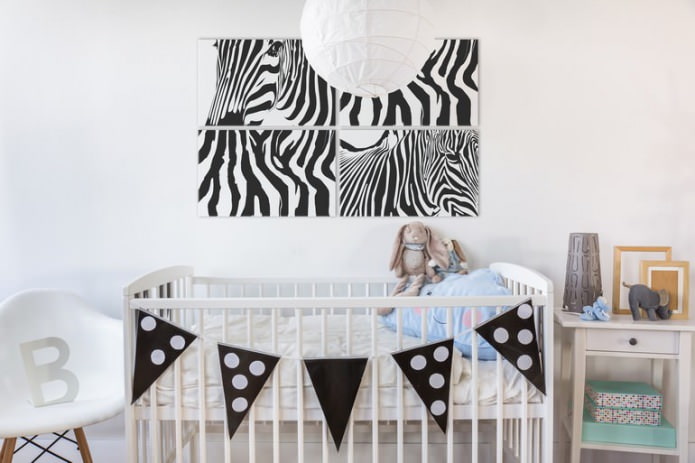 Modular painting in the interior of a nursery for a newborn
