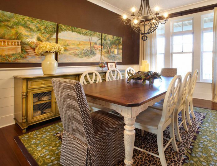 combination of green and brown in the interior of the dining room
