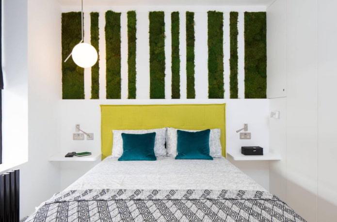 wall decor above the bed