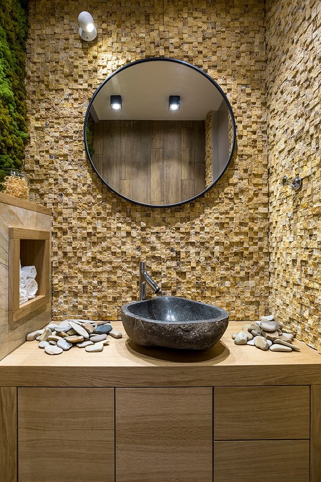stone mosaic tiles in the bathroom