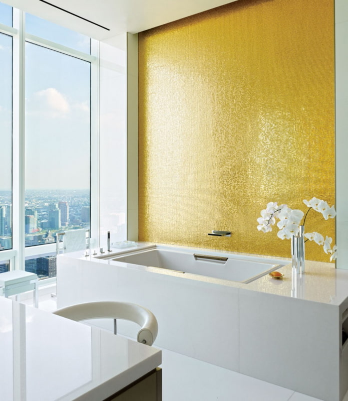 gold mosaic in the bathroom interior