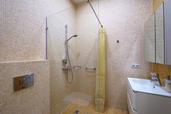 glass mosaic in the bathroom interior