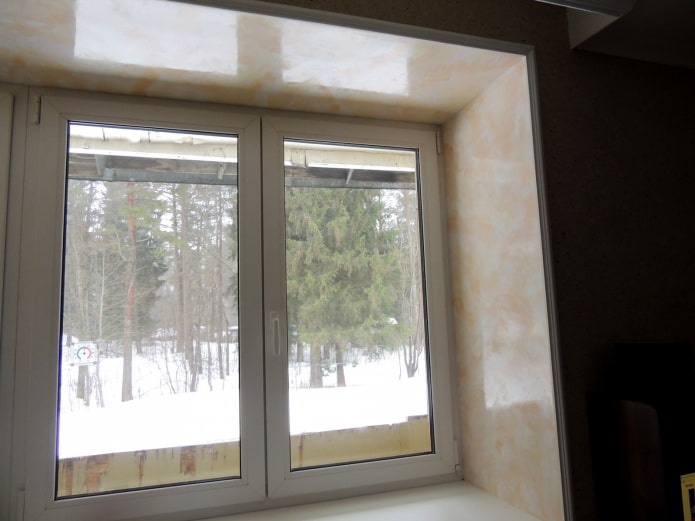 window slope decoration