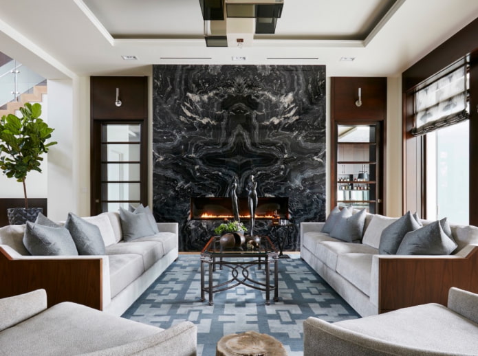 accent wall in the living room