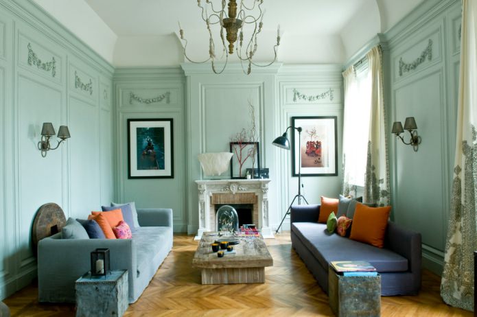 living room in mint tones