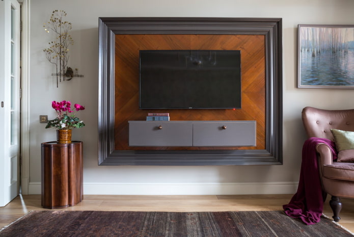 how to decorate a TV on the wall