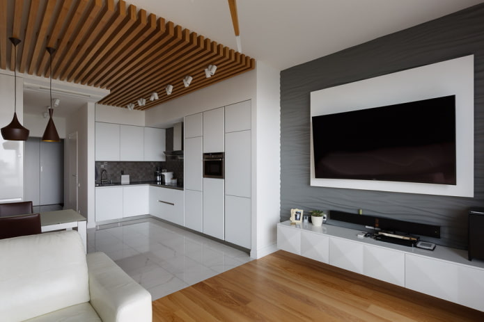 floor tiles in combination with laminate in the interior