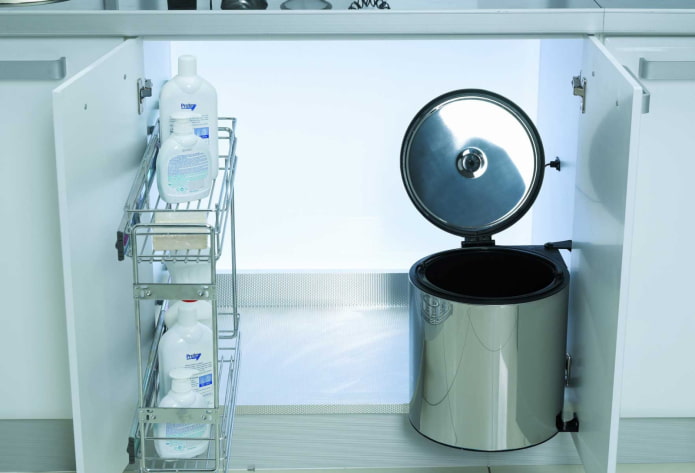 Shelf and trash can