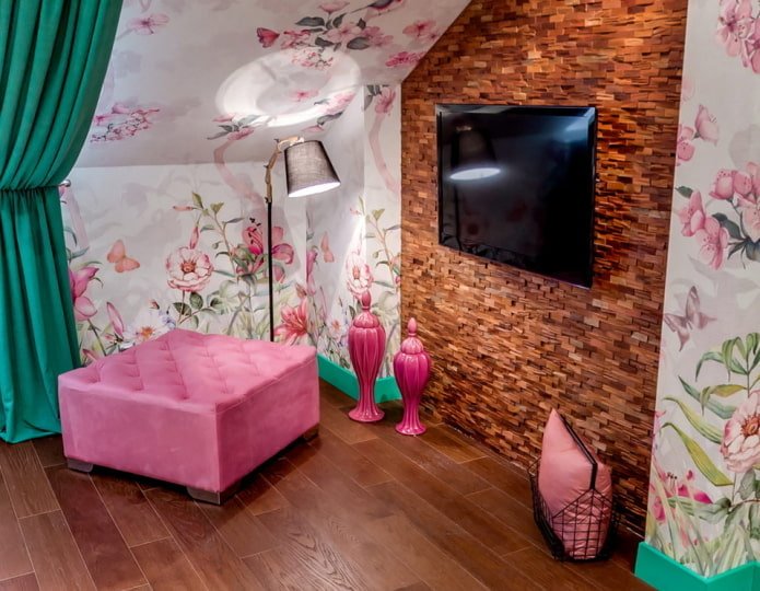pink vases