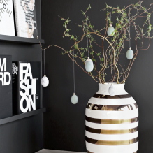 Floor vases in the interior: types, design, shape, color, style, filling options-2