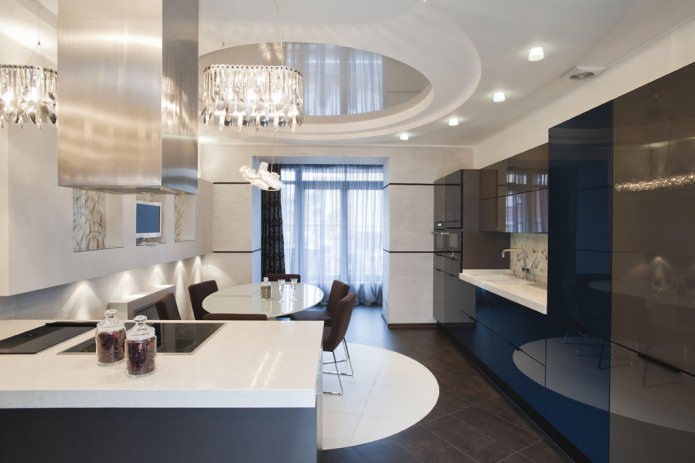 Stretch ceiling design in the kitchen