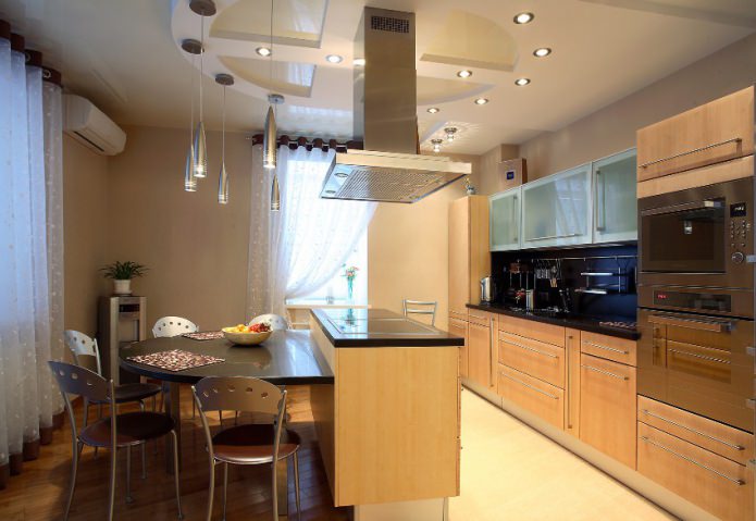 plasterboard construction with a stretch ceiling in the kitchen