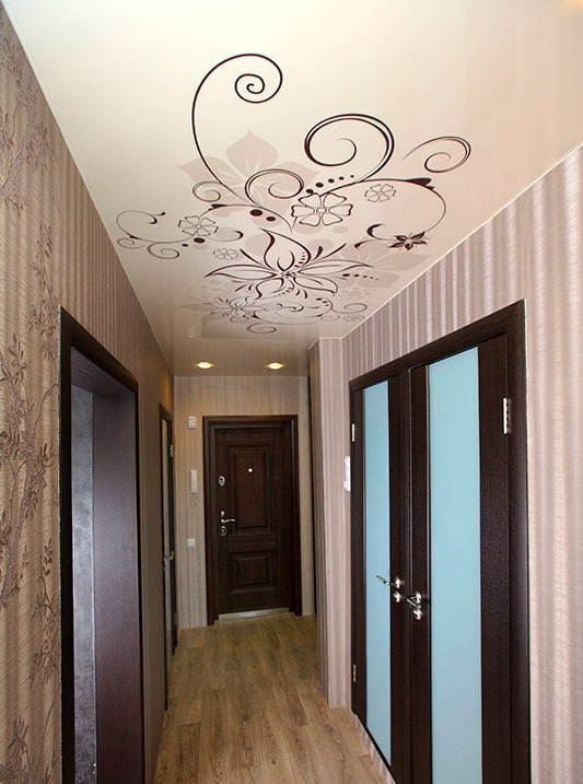 stretch ceiling structure with a pattern