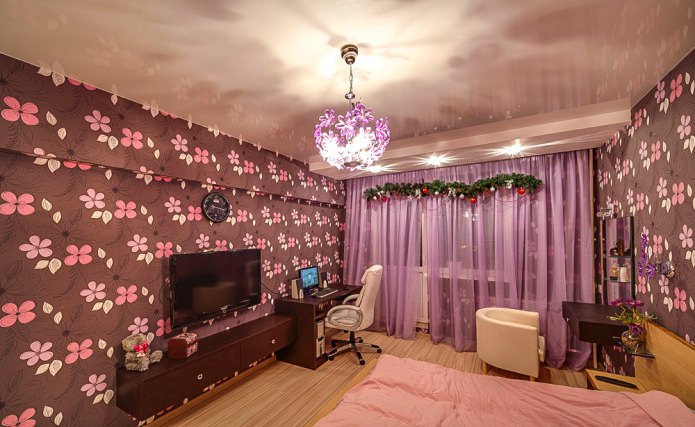 single-level glossy stretch ceiling in the bedroom interior