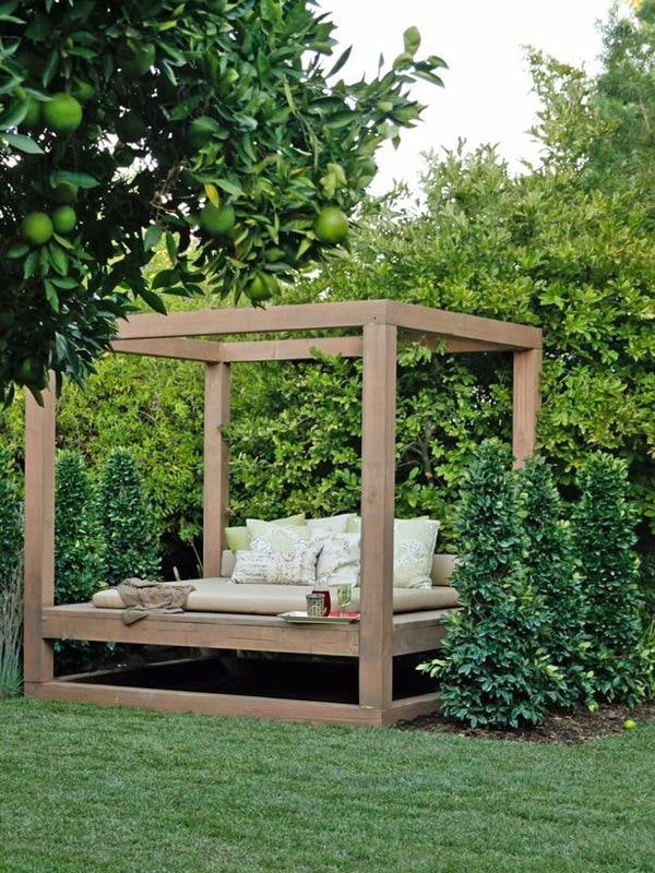 Garden lounger