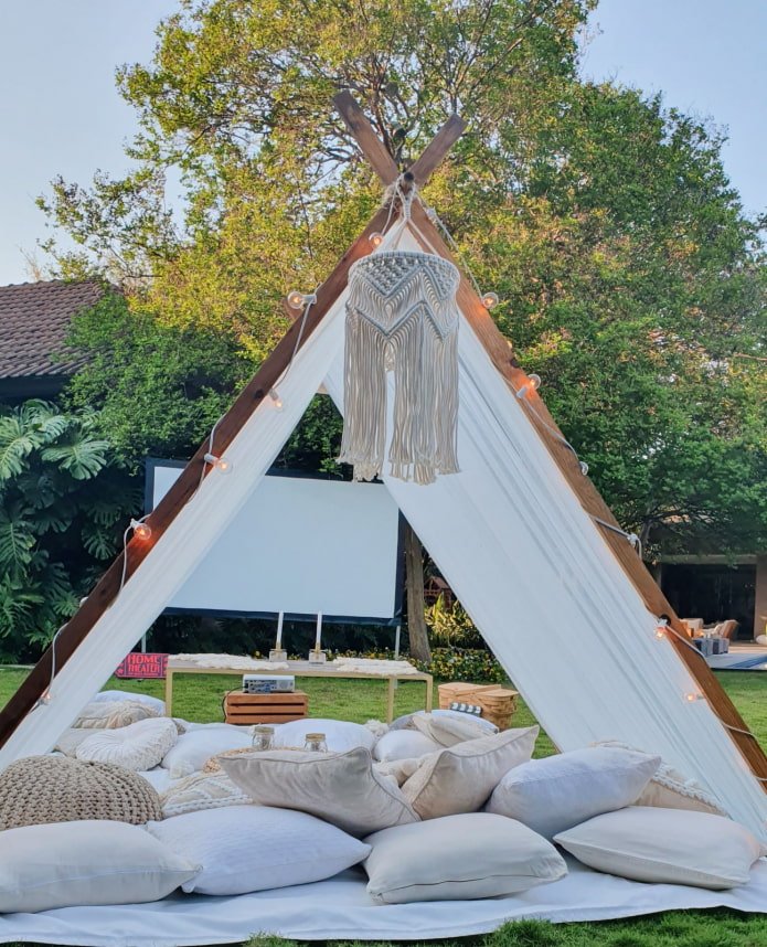 Canopy tent for adults