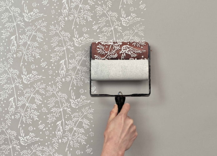 working with a stencil roller