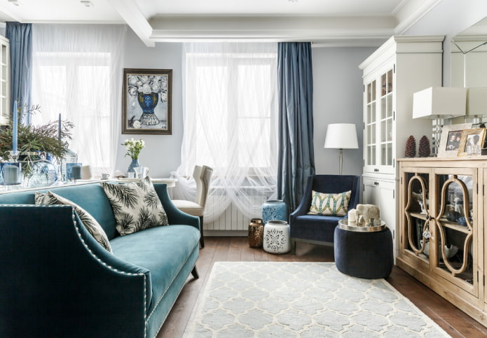 interior decoration in neoclassical style