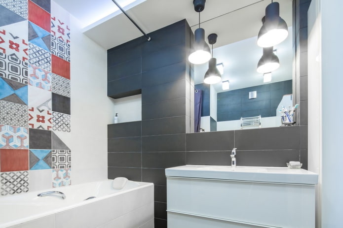 niche with mirror in the bathroom interior