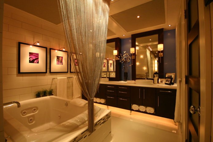 kisei curtains in the bathroom