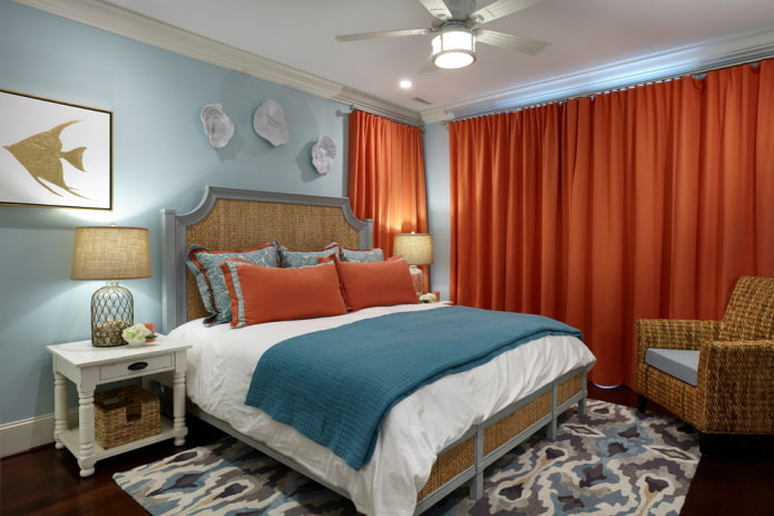 night curtains in the bedroom