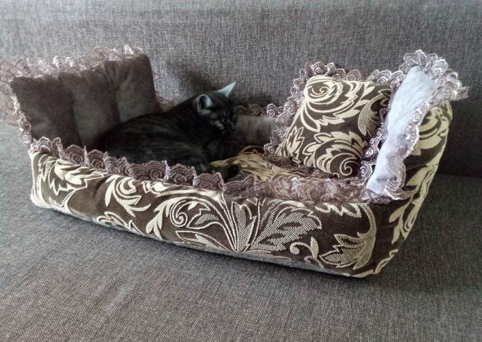 cat bed from an old bedspread