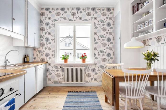 accent wall in the kitchen