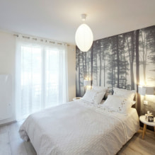 Wallpaper for a small room: choosing a color, pattern, expanding photo wallpaper, combining-4