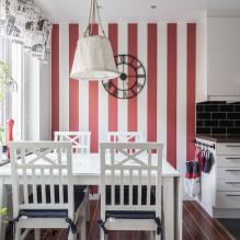 Wallpaper for a small room: choosing a color, pattern, expanding photo wallpaper, combining-5