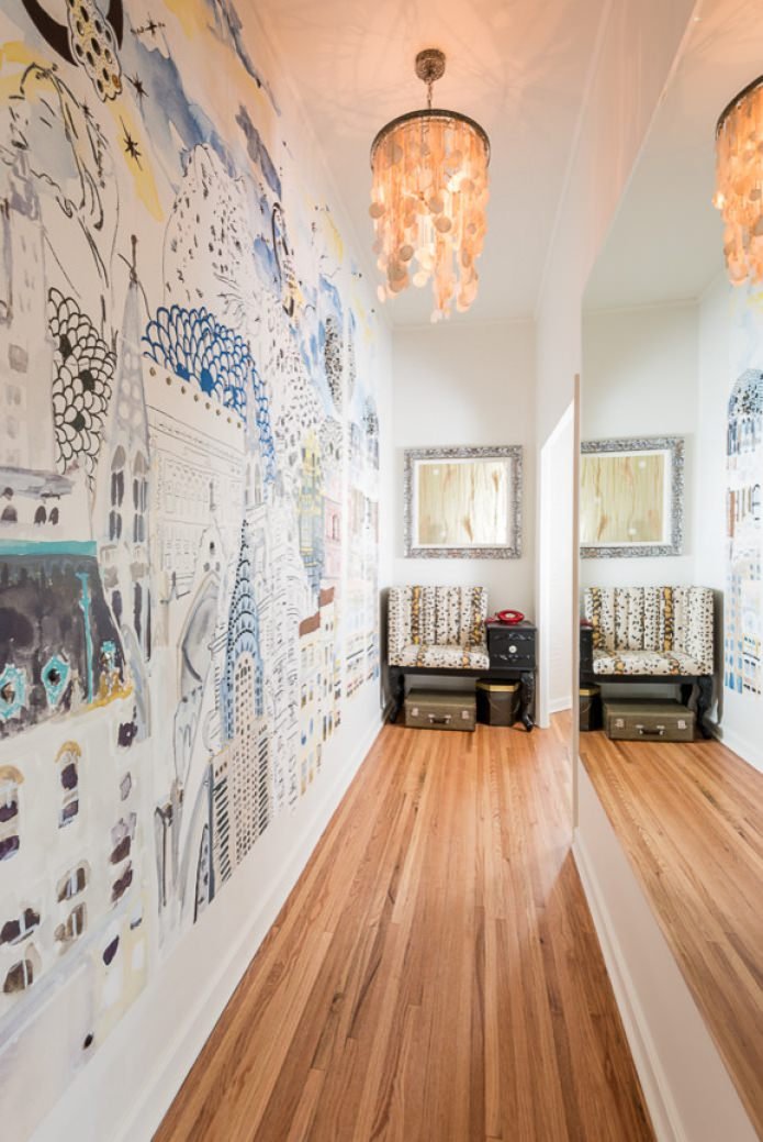 wallpaper in a light hallway