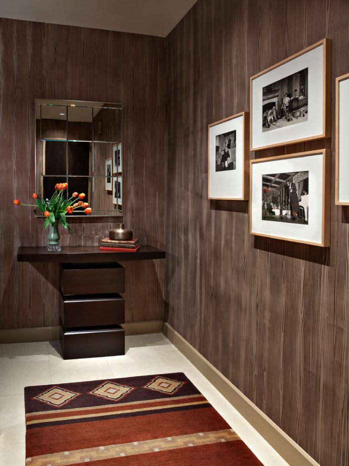 Wallpaper with a textured pattern