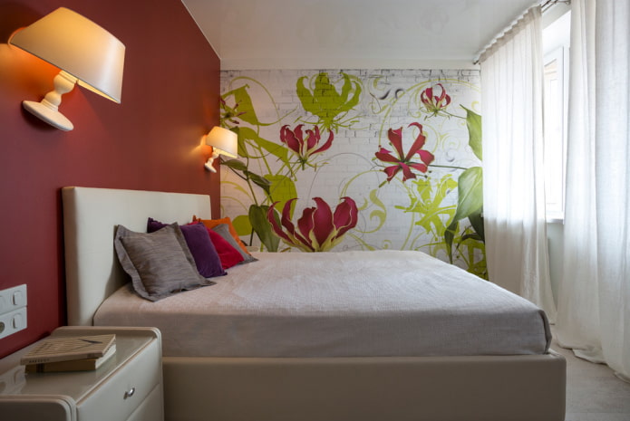 combining wallpaper in the bedroom
