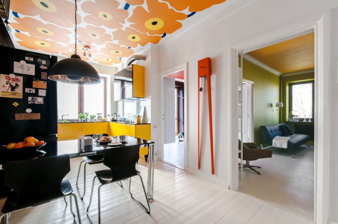 orange ceiling wallpaper in the interior