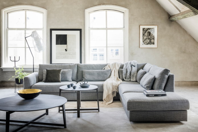 walls in gray tones