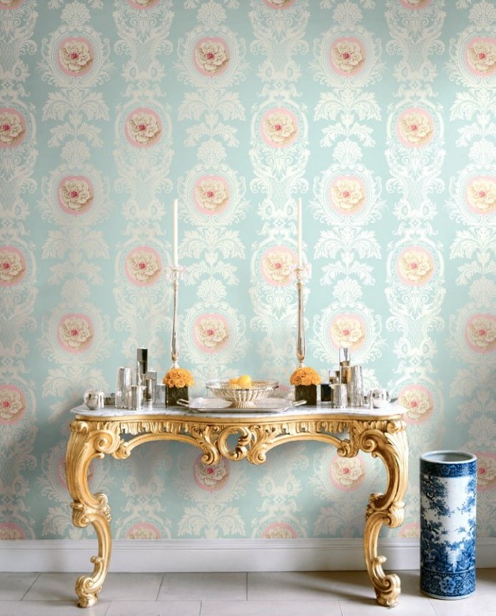 combination of monogram with flowers