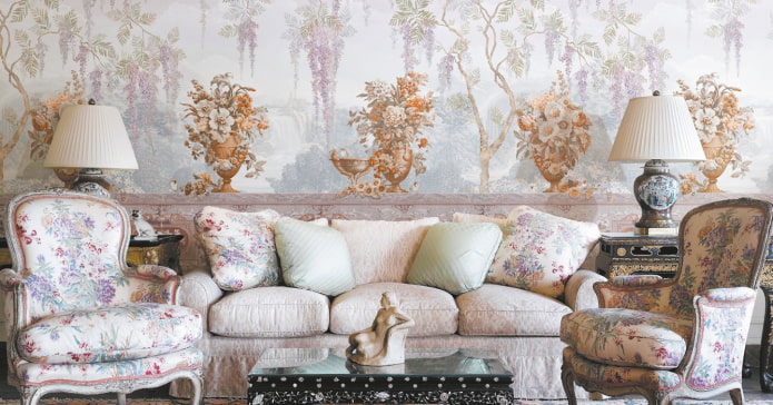 Natural motifs in the living room