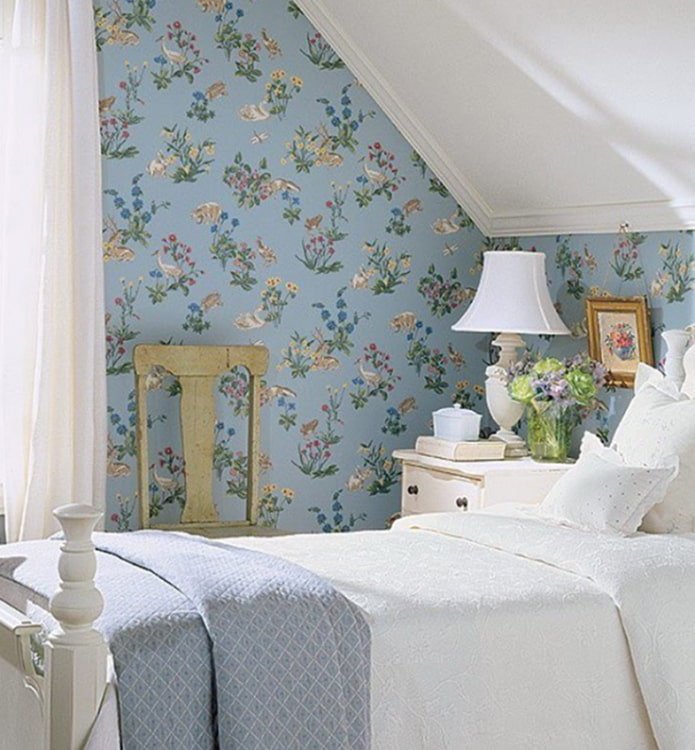 Wallpaper in blue color 