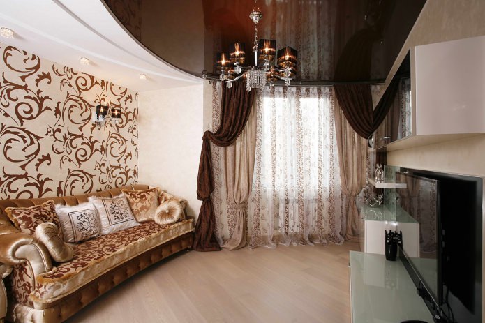 Two-color stretch ceiling in the living room