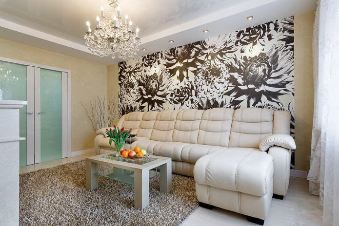 combined wallpaper in the living room