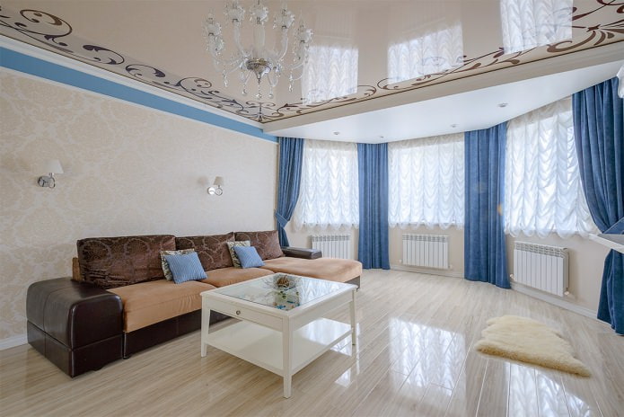 Laminate in the apartment interior