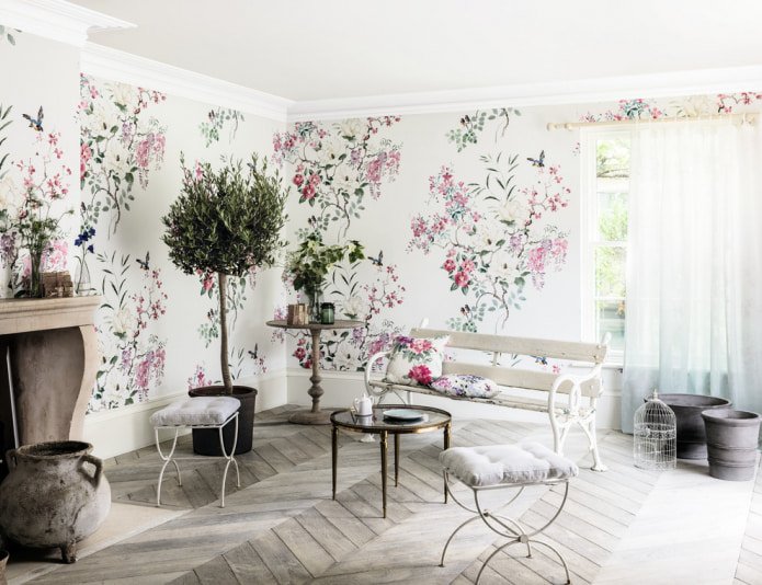 wallpaper with a large print
