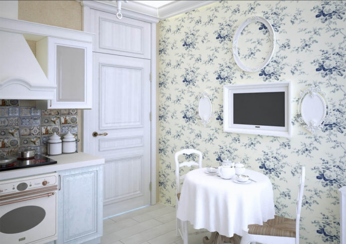 Floral pattern on wallpaper
