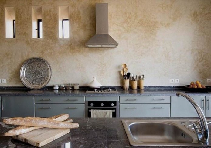 beige walls
