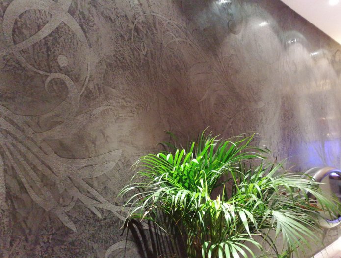 plaster-like wallpaper with patterns
